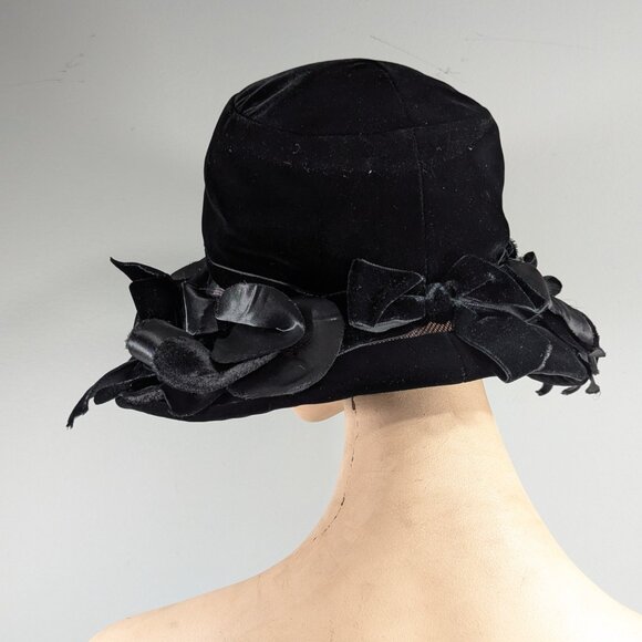 Eleanor Mack Park Royal Black Velvet Cartwheel mourning hat size small - Picture 6 of 9